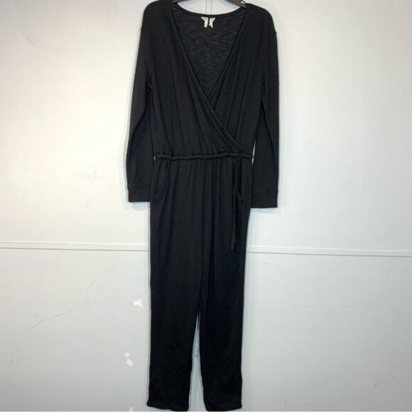Pants - Caslon Surplice Tie Waist Jumpsuit in Black